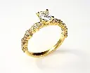 Anillo diamante oval y pears