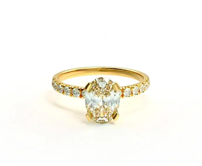 Anillo Diamante Oval y Diamantes